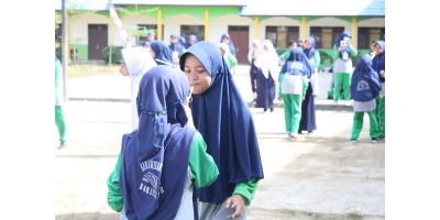 HUT RI Ke-77